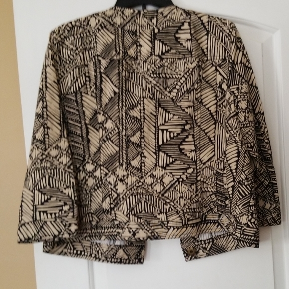 Ruby Rd. Lovely blazer - Picture 7 of 7